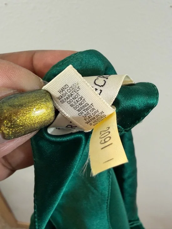 90s Vintage Victoria’s Secret Silk Slip Dress XS Emerald Green Gold Embroidered - Picture 11 of 11